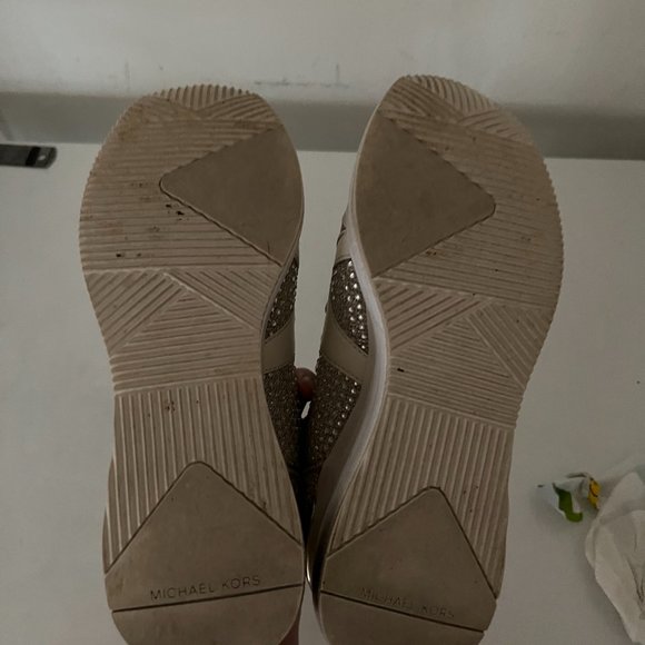 Michel Kors studded platform sneakers - Picture 6 of 6